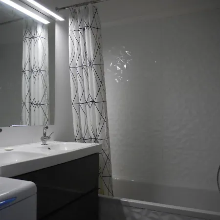 Superbe Renove, 6 Pers, 45 M², - Fr-1-546-32 Апартаменты Ле дез Альп