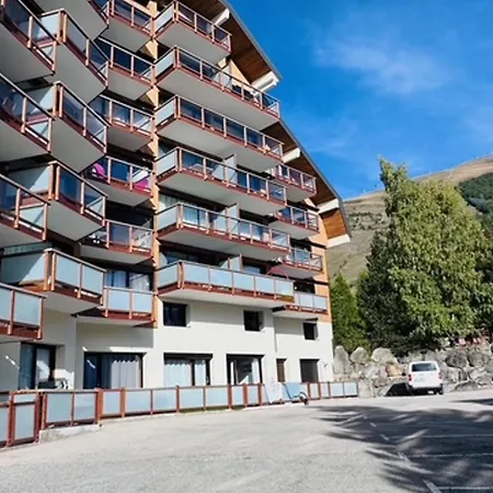 Rénové Aux Deux Alpes - 6 Pers, 45 M² - Fr-1-546-32